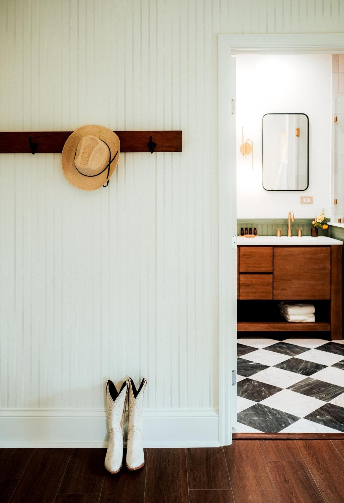The Meyer Hotel Comfort